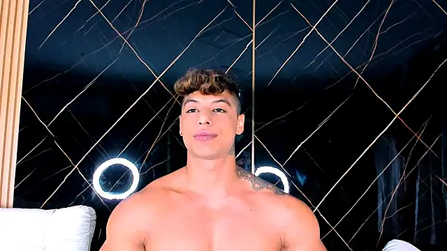 Owen Muzcle online show from October 1, 4:35 pm