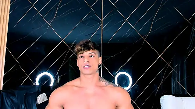 Owen Muzcle online show from October 15, 4:12 am