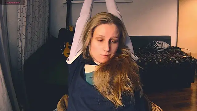 KatiKate online show from December 2, 4:53 pm