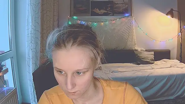 KatiKate online show from December 21, 8:07 am