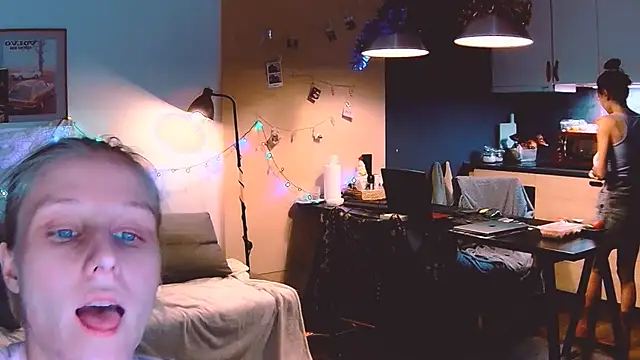 KatiKate online show from December 21, 4:14 pm