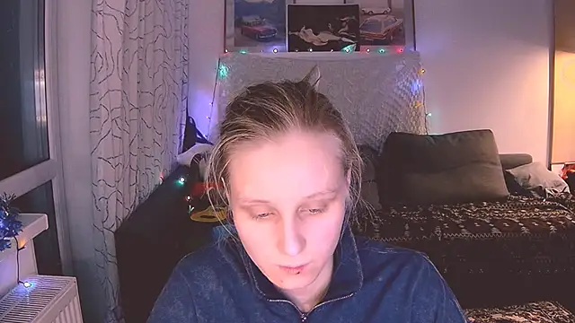 KatiKate online show from January 6, 9:43 pm