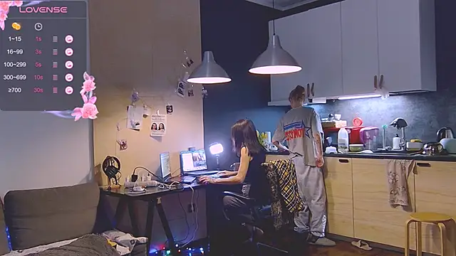 KatiKate online show from March 9, 9:03 pm