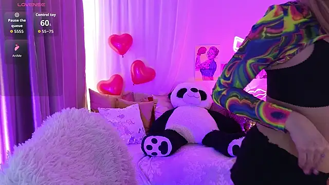 BattyMelody online show from February 9, 1:04 pm