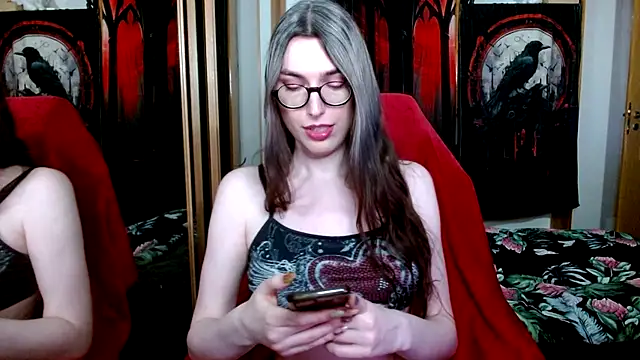 bluerose00 online show from October 20, 7:25 pm