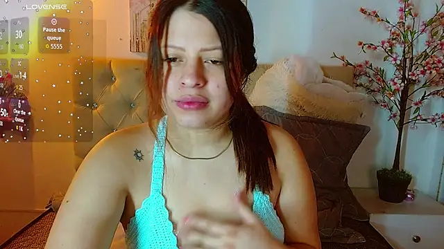 ShyVibes  online show from February 19, 7:54 pm