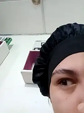 Marilin Jessie online show from December 16, 2:55 pm