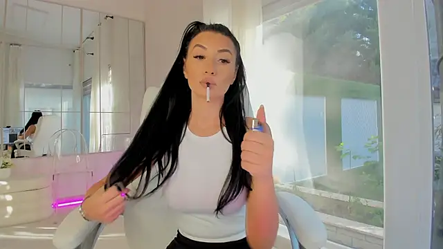 missdiamond  online show from October 25, 7:05 am