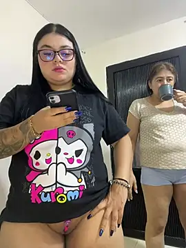 alissonfernandez  online show from April 22, 11:12 am