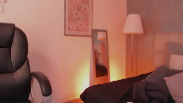 marian pinzon online show from February 5, 7:07 pm