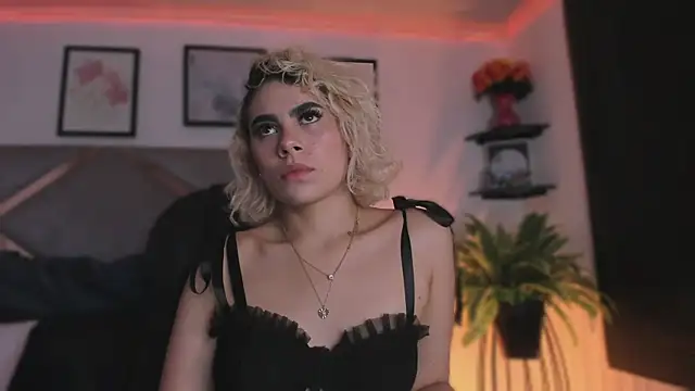 marian pinzon online show from April 22, 7:04 pm