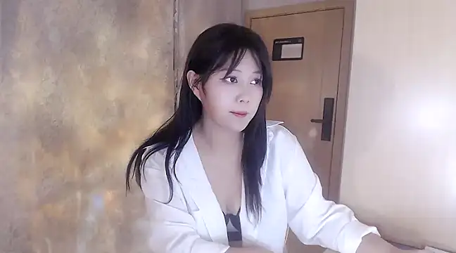 puppy-mango online show from December 12, 8:36 am