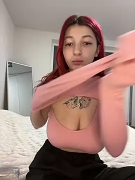 Alissa kiss online show from December 17, 3:06 pm