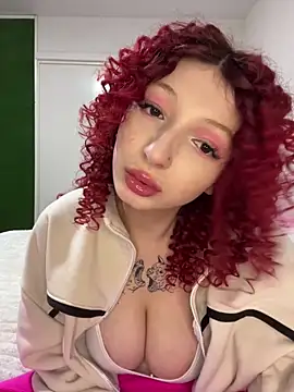 Alissa kiss online show from January 15, 4:00 pm