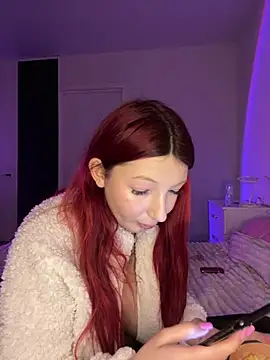 Alissa kiss online show from January 22, 7:45 pm