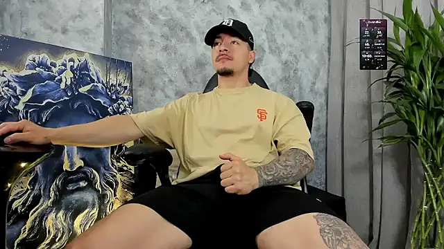 boyc022  online show from November 9, 1:09 pm