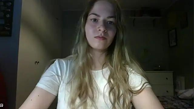 Snapshot of ROSIEx_sweet chatting on October 24, 7:16 am ROSIEx sweet online show from October 24, 7:16 am