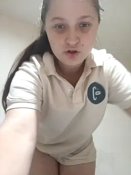 kila lo online show from January 29, 10:53 pm