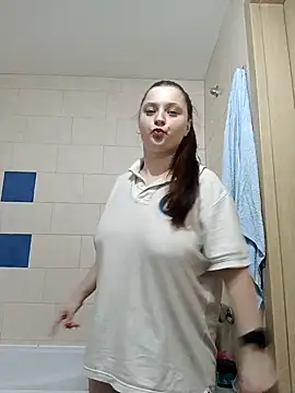 kila lo online show from January 30, 11:55 pm