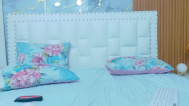 hornybarelylegalgirl online show from March 22, 12:08 pm