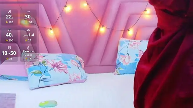 hornybarelylegalgirl online show from April 22, 12:28 pm