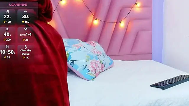 hornybarelylegalgirl online show from April 23, 12:29 pm