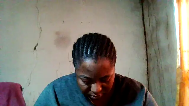 bustyboobs6 online show from September 10, 5:18 am