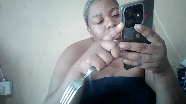 bustyboobs6 online show from March 3, 7:03 am