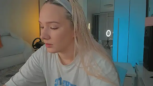 Snapshot of 1AlexaGoddess3 chatting on January 31, 2:58 am 1AlexaGoddess3 online show from January 31, 2:58 am