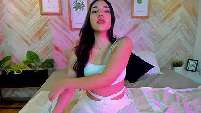 AniiRose online show from January 8, 1:00 am