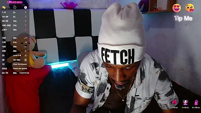 Aroonpapisex online show from April 22, 4:37 am