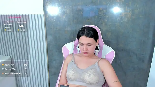 lana boomer online show from November 30, 2:26 am