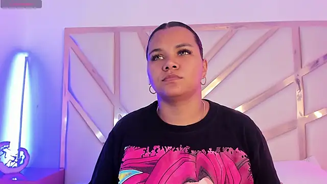 Snapshot of Carolina_Evanss chatting on November 18, 11:47 am Carolina Evanss online show from November 18, 11:47 am