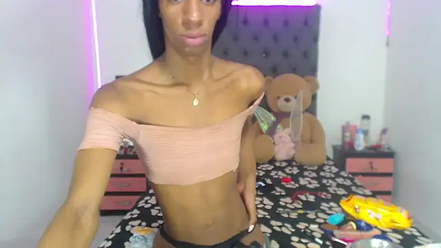 lucianadolll online show from October 4, 9:18 am