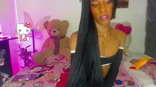 lucianadolll online show from January 18, 8:51 am