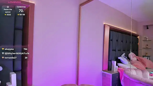 MadissonRey online show from February 28, 5:15 pm