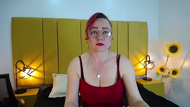 Lupiita223 online show from September 9, 1:21 pm