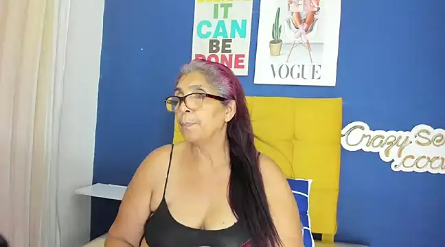 renata milf  online show from March 7, 5:49 pm