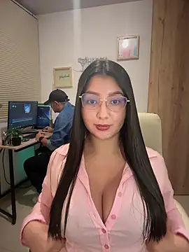 Snapshot of licky_lu chatting on May 4, 2:29 am licky lu online show from May 4, 2:29 am