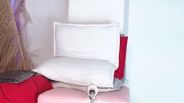 ViolettBrowns online show from September 13, 1:11 pm