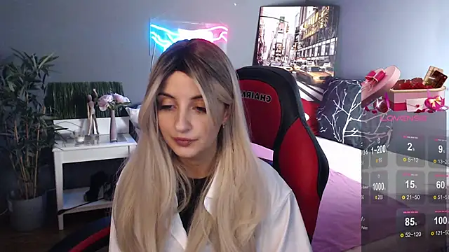 Katty Lights online show from December 7, 10:01 am