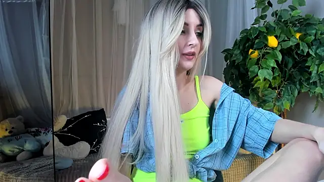 Katty Lights online show from January 27, 2:13 pm