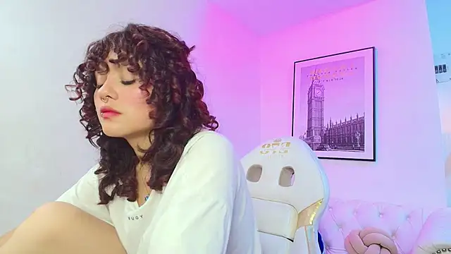 Theia moon online show from January 12, 3:46 pm