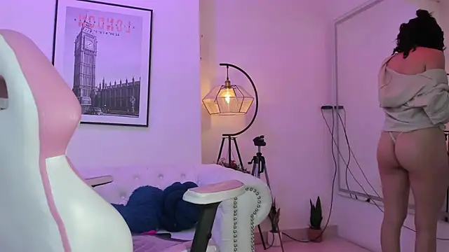 Theia moon online show from February 2, 3:32 am