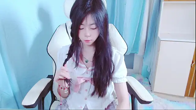 xiyao1314 online show from October 24, 1:57 am