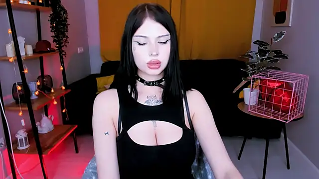 Snapshot of Barbara_xKiss chatting on March 20, 12:11 pm Barbara xKiss online show from March 20, 12:11 pm