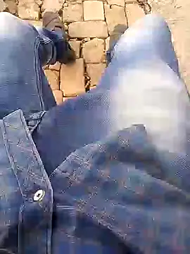 PracticalGum40 online show from December 2, 5:37 am