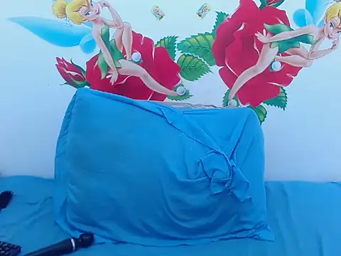 Snapshot of SexyEbony37X chatting on September 25, 2:43 pm SexyEbony37X online show from September 25, 2:43 pm