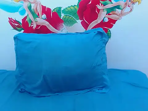 Snapshot of SexyEbony37X chatting on October 21, 4:51 pm SexyEbony37X online show from October 21, 4:51 pm