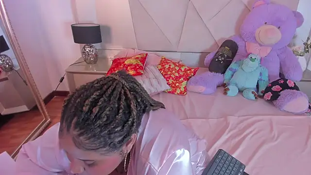 RAVENDIPAUL online show from December 27, 10:16 pm